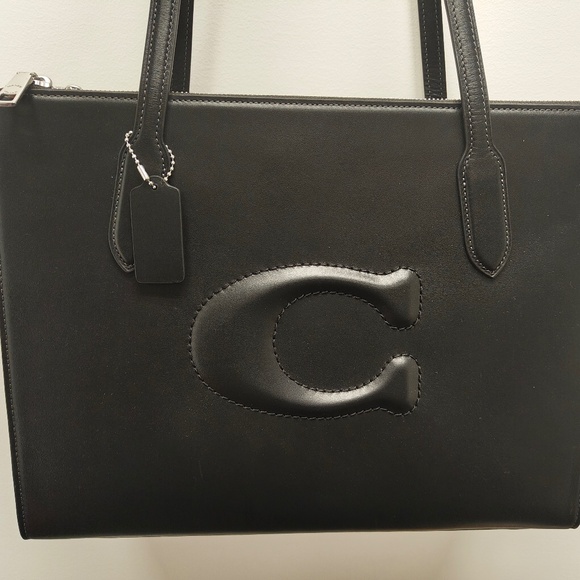 Coach Handbags - Coach Nina Tote